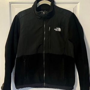 North Face Women’s Denali fleece full zip jacket, black